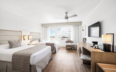 Hotel Riu Plaza Miami Beach
