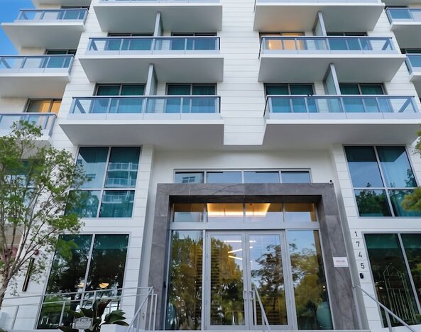 Dolce by Wyndham Miami Beach