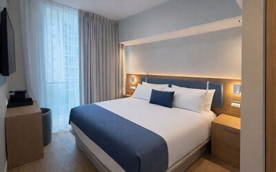 Dolce by Wyndham Miami Beach