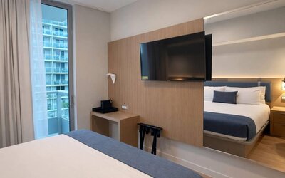 Dolce by Wyndham Miami Beach