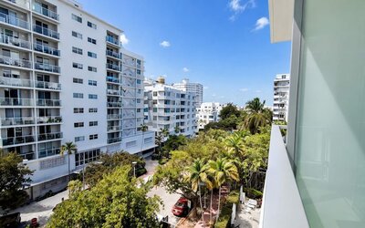 Dolce by Wyndham Miami Beach