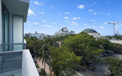 Dolce by Wyndham Miami Beach