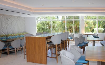 Holiday Inn Miami Beach - Oceanfront by IHG