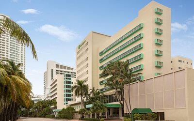 Holiday Inn Miami Beach - Oceanfront by IHG