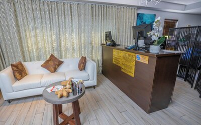 Seaside All Suites Hotel