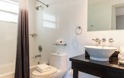 Seaside All Suites Hotel