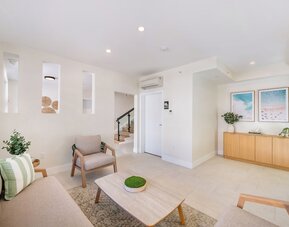 Casa Collins