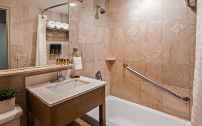 Best Western Plus Atlantic Beach Resort