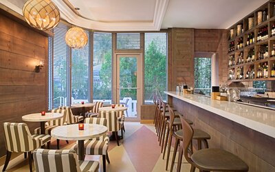 Gale South Beach, Curio Collection by Hilton
