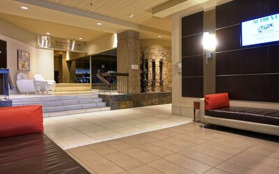 Ramada Plaza by Wyndham Regina Downtown