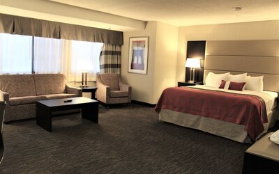 Ramada Plaza by Wyndham Regina Downtown