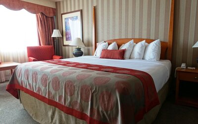 Ramada Plaza by Wyndham Regina Downtown