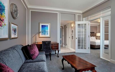 The Hotel Saskatchewan, Autograph Collection