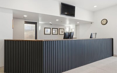 Seven Oaks Hotel Regina, SureStay Collection by Best Western