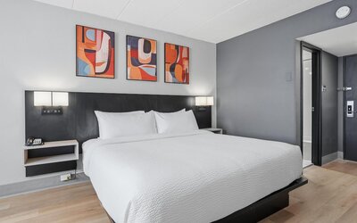 Seven Oaks Hotel Regina, SureStay Collection by Best Western