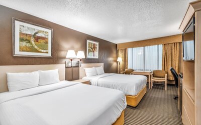 Seven Oaks Hotel Regina, SureStay Collection by Best Western