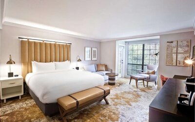 Delux king room with natural light at The Inn At Saratoga, Tapestry Collection By Hilton.