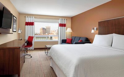 Four Points By Sheraton Regina