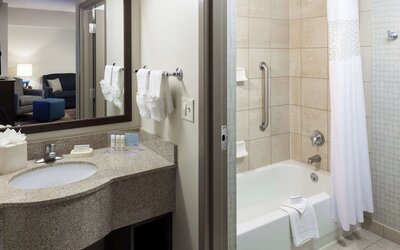 Hampton Inn & Suites Boise-Downtown