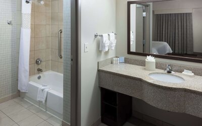 Hampton Inn & Suites Boise-Downtown