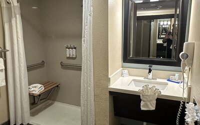 Holiday Inn Express Boise - University Area by IHG