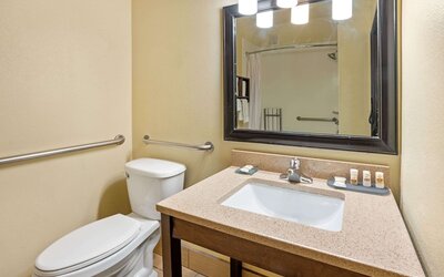 La Quinta Inn & Suites by Wyndham Boise Airport