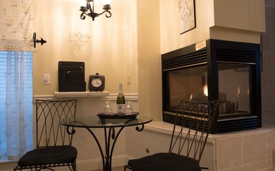 Anniversary Inn - Boise