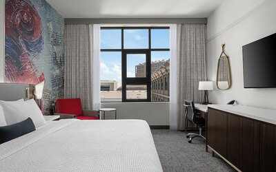 Hotel 43