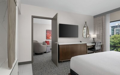 Hotel 43