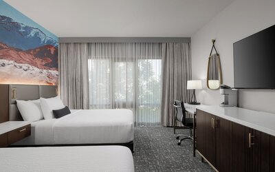 Hotel 43