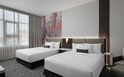 Hotel 43