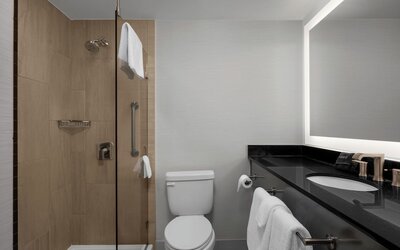Hotel 43