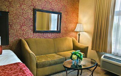 Oxford Suites Boise
