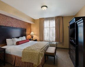 Oxford Suites Boise