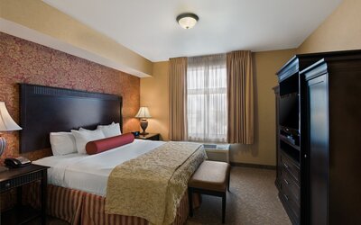 Oxford Suites Boise