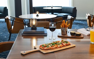 Room, 2 Queen Beds - Breakfast for 2