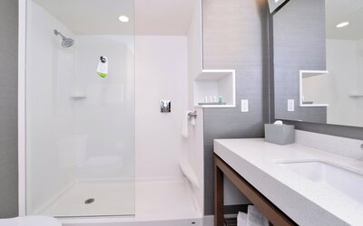 Courtyard by Marriott Saskatoon Airport