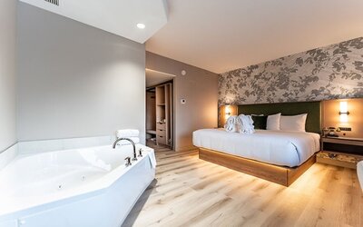 Park Town Hotel