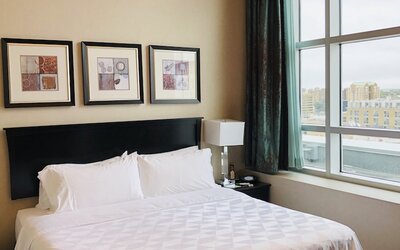 Holiday Inn Hotel & Suites Saskatoon Downtown by IHG