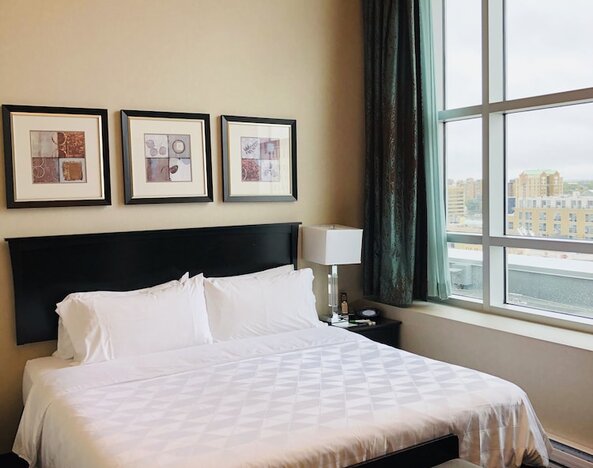 Holiday Inn Hotel & Suites Saskatoon Downtown by IHG