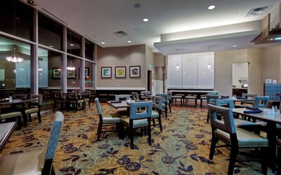 Holiday Inn Hotel & Suites Saskatoon Downtown by IHG