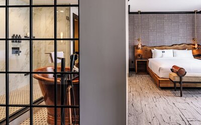 Hotel Renegade