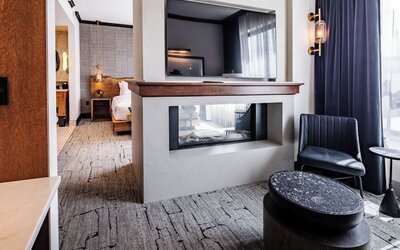Hotel Renegade