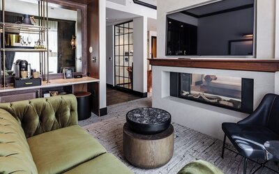 Hotel Renegade