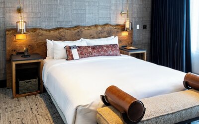 Hotel Renegade