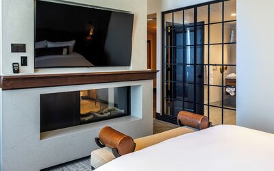 Hotel Renegade