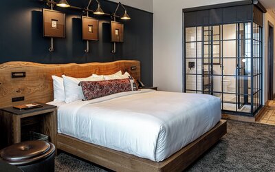 Hotel Renegade
