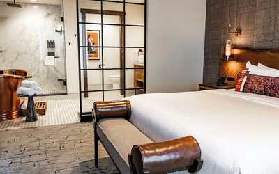 Hotel Renegade