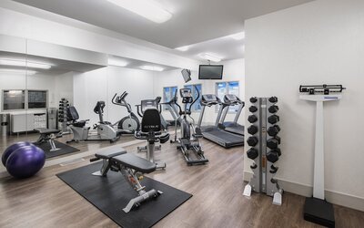 Holiday Inn Express & Suites Saskatoon Centre by IHG