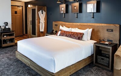 Hotel Renegade